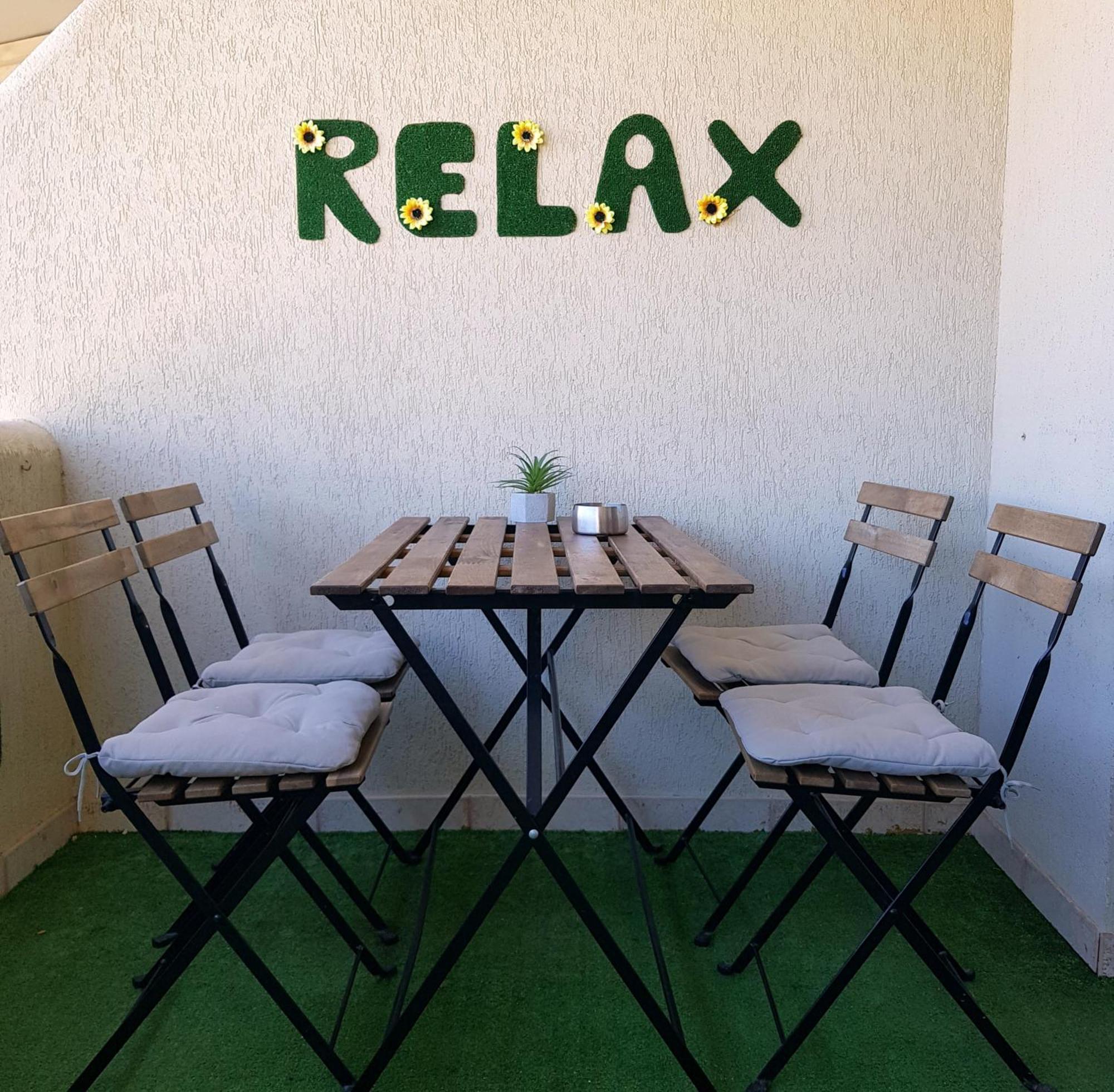 Appartment Totally Upgraded At Benal Beach ベナルマデナ エクステリア 写真